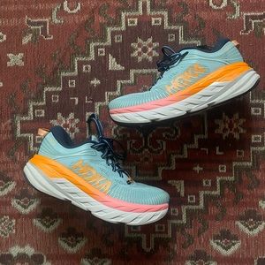 Hoka Bondi 7 sneakers